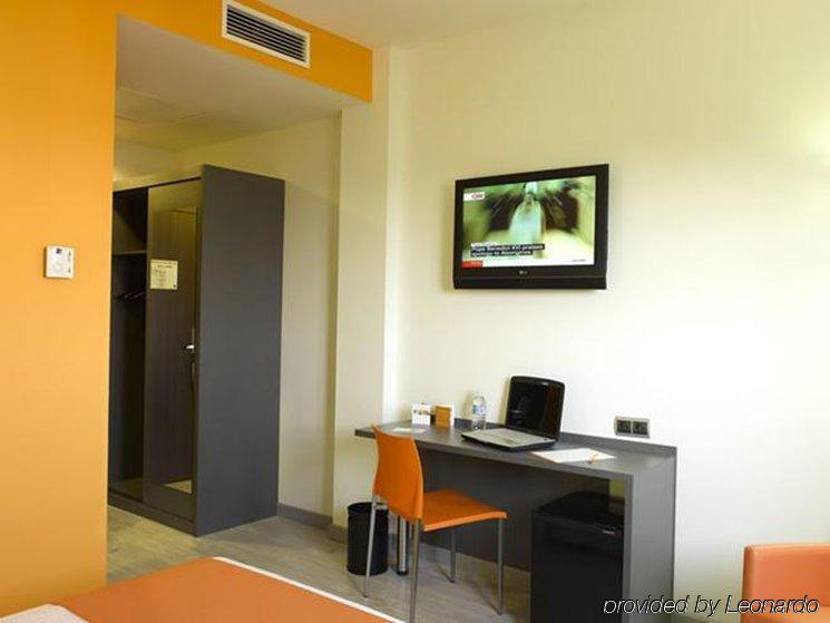 H2 Fuenlabrada Otel İç mekan fotoğraf
